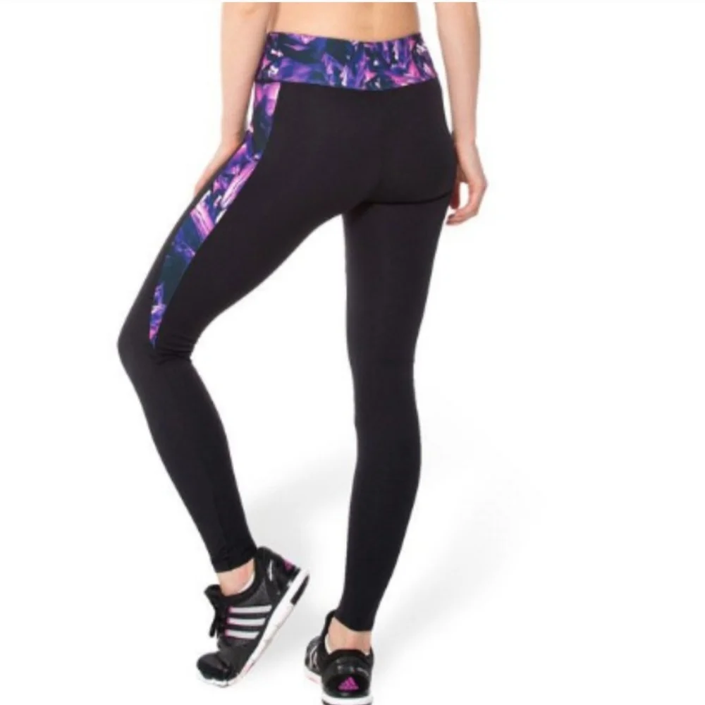Blackmilk Purple Ninja Spike Black Leggings NWOT Size XXS Activewear Streetwear
